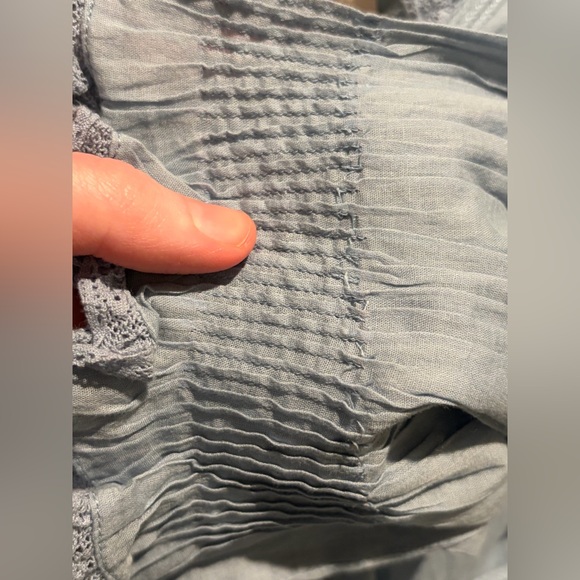 Doen Henri Top in French Blue - Picture 8 of 10